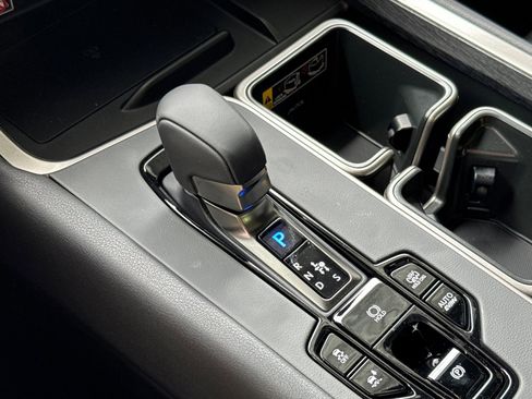 New 2026 Lexus TX 550h AWD Plug-In Hybrid image 18