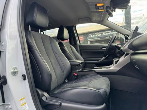 Used 2024 Mitsubishi Eclipse Cross SE image 22