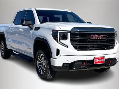 Used 2022 GMC Sierra 1500 AT4 w/ AT4 Premium Package