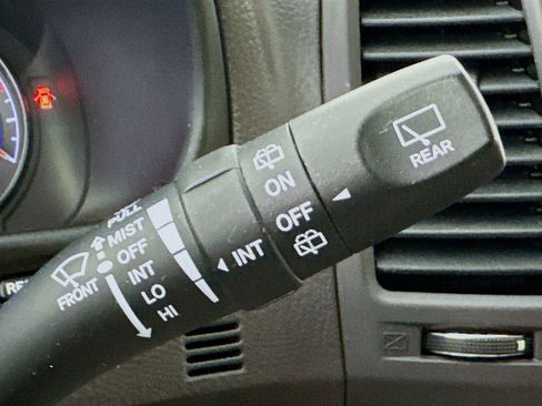 Used 2010 Hyundai Santa Fe GLS w/ Summer Event Pkg 21 AWD/4WD image 14