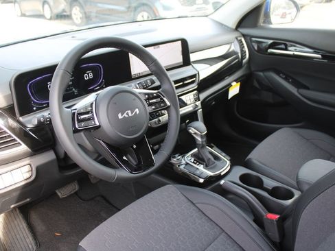New 2026 Kia Seltos S image 21