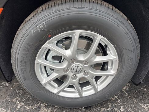 New 2026 Chrysler Pacifica Select image 28