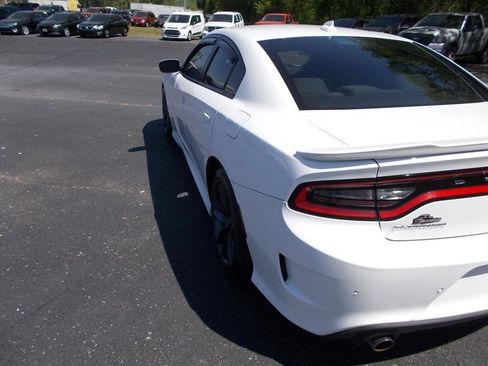 Used 2019 Dodge Charger GT w/ Performance Handling Group image 4