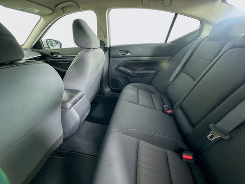 Used 2022 Nissan Altima 2.5 S FWD image 24