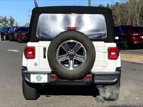 Certified 2021 Jeep Wrangler Unlimited Sahara w/ Dual Top Group image 4