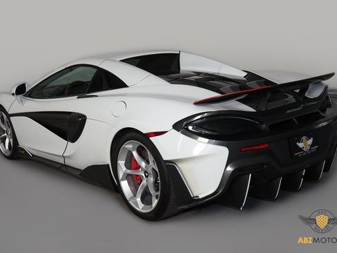 Used 2020 McLaren 600LT Base image 8