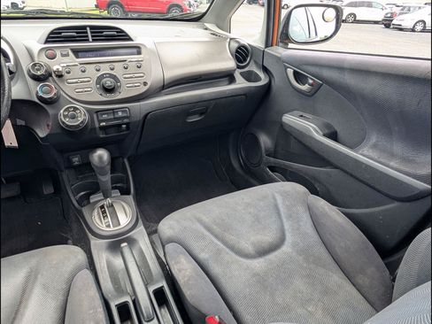 Used 2011 Honda Fit Sport image 9