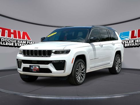 New 2026 Jeep Grand Cherokee L Summit w/ Advanced Protech Group IV AWD/4WD image 1