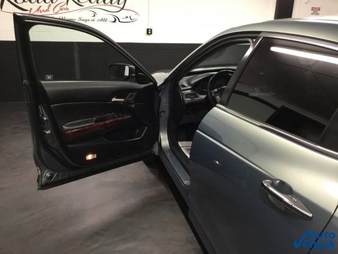 Used 2011 Honda Crosstour EX-L image 19