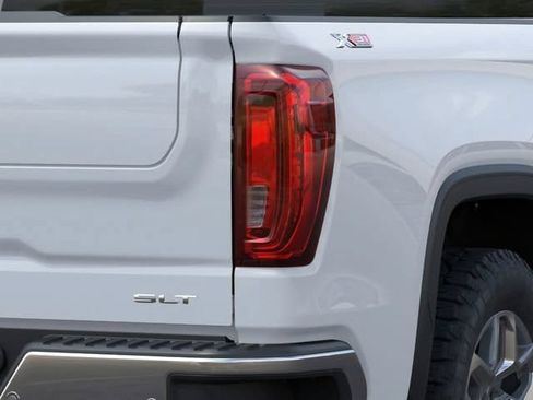 New 2026 GMC Sierra 1500 SLT w/ SLT Premium Plus Package AWD/4WD image 11