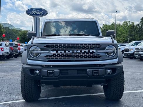 New 2025 Ford Bronco Badlands AWD/4WD image 9