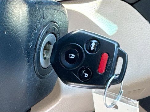 Used 2018 Subaru Outback 2.5i Premium image 20