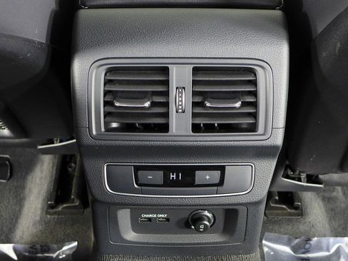 Used 2023 Audi Q5 2.0T Premium Plus w/ Premium Plus Package image 24