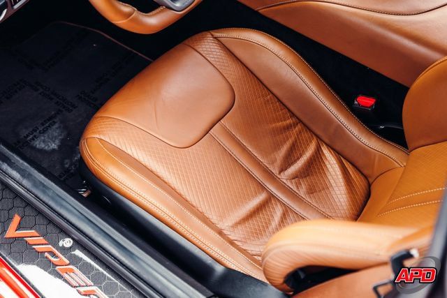 Used 2013 SRT Viper GTS w/ GTS Laguna Interior Pkg RWD image 84