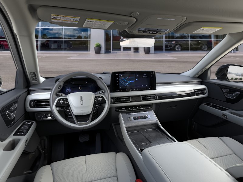 New 2026 Lincoln Aviator AWD image 9