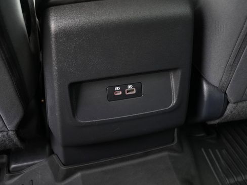 Used 2023 Nissan Frontier SV w/ Technology Package AWD/4WD image 18