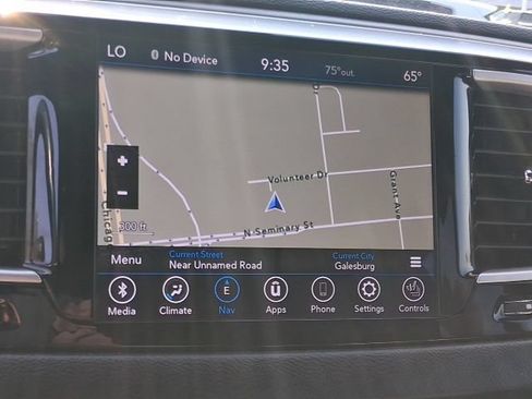 Used 2020 Chrysler Pacifica Touring-L w/ Advanced Safetytec Group AWD/4WD image 17