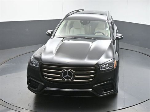New 2026 Mercedes-Benz GLS 450 4MATIC image 44