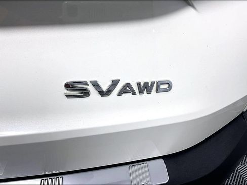 Used 2023 Nissan Rogue SV AWD/4WD image 14