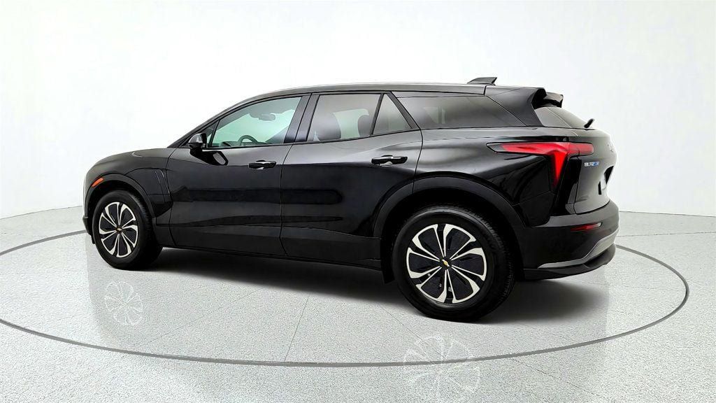 Used 2026 Chevrolet Blazer EV LT FWD image 7