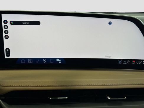 Used 2025 Cadillac XT4 Premium Luxury FWD image 15
