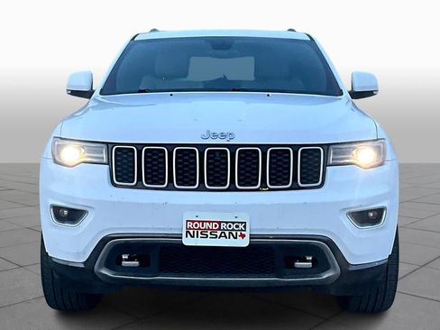 Used 2018 Jeep Grand Cherokee Limited image 3