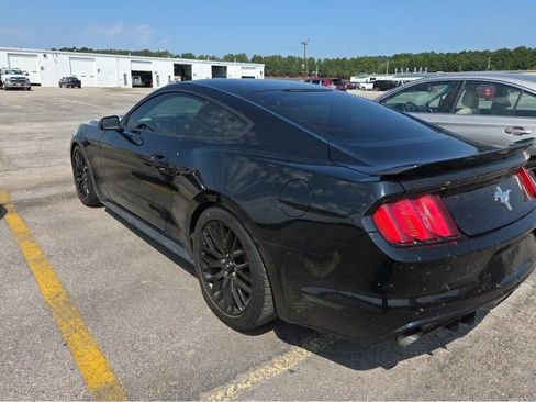 Used 2016 Ford Mustang Coupe w/ Equipment Group 051A RWD image 3
