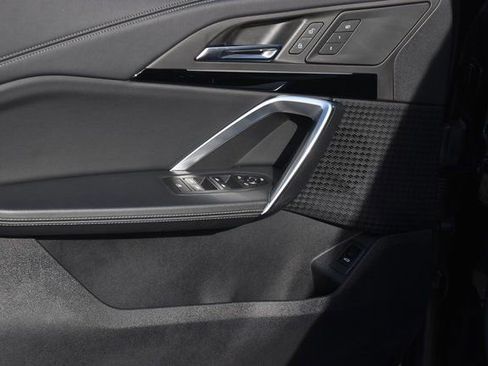 Used 2025 BMW X1 xDrive28i image 25