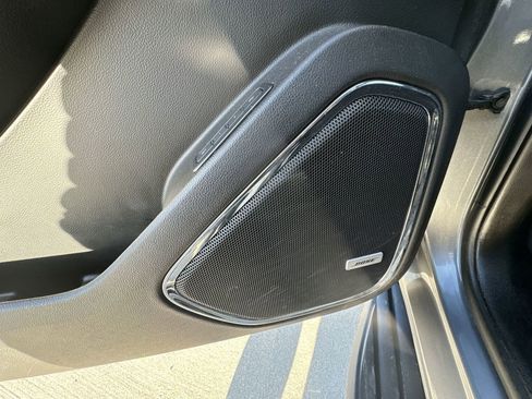 Used 2019 Chevrolet Tahoe LT image 25