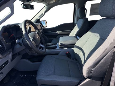 New 2025 Ford F150 XLT w/ Equipment Group 302A MID image 39
