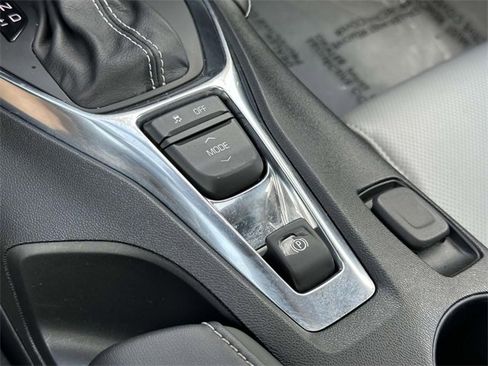 Used 2020 Chevrolet Camaro SS image 22