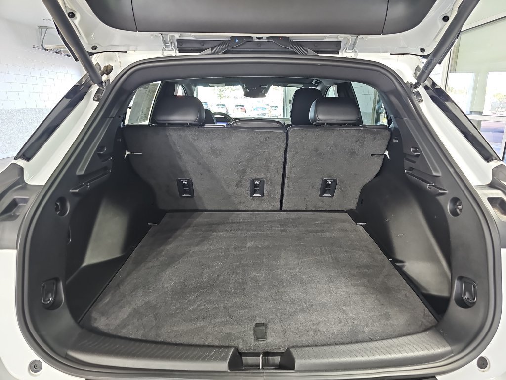Certified 2024 Chevrolet Equinox EV LT AWD/4WD image 15