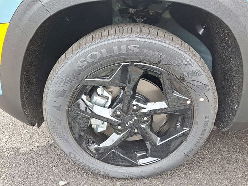 New 2026 Kia Seltos EX image 4