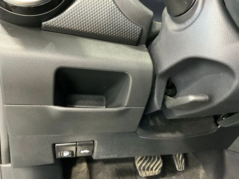 Used 2024 Nissan Kicks SV image 29