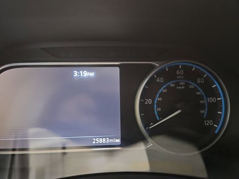 Used 2024 Nissan Leaf SV Plus image 15