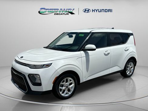 Used 2021 Kia Soul S FWD image 4
