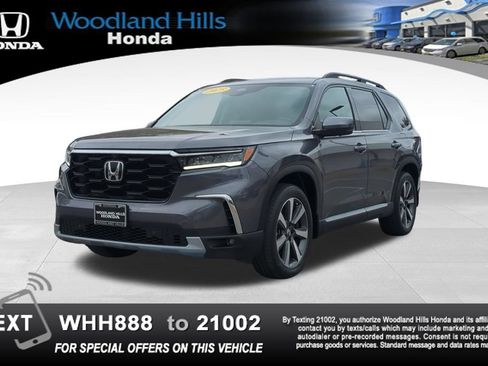 Used 2025 Honda Pilot Elite image 1