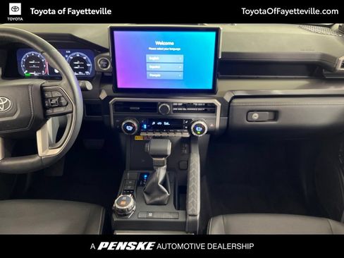 Certified 2025 Toyota 4Runner Limited AWD/4WD image 18