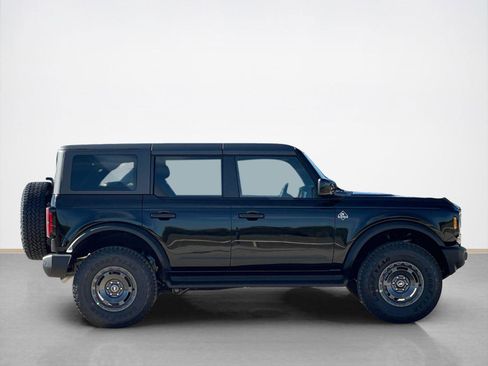 New 2025 Ford Bronco Outer Banks w/ Sasquatch Package AWD/4WD image 9