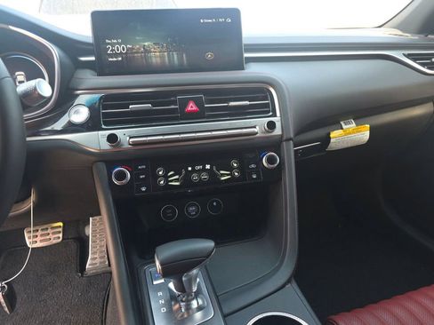 Used 2025 Genesis G70 2.5T w/ Sport Prestige Package image 11