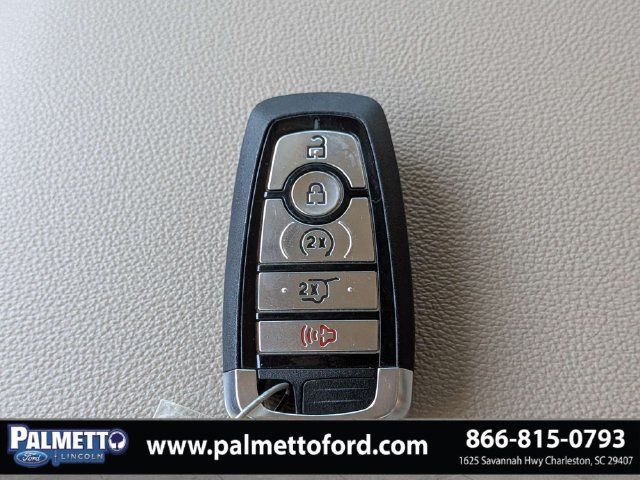 Used 2024 Ford Expedition XLT RWD image 32