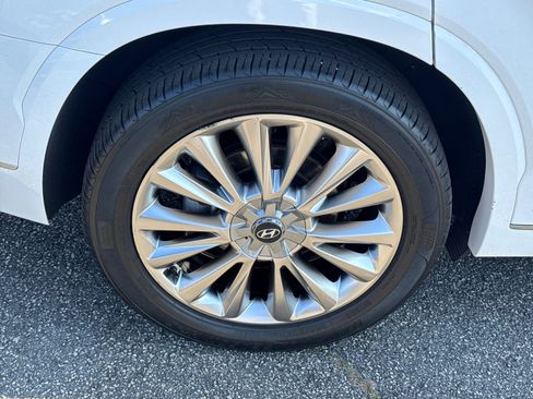 Used 2020 Hyundai Palisade Limited image 17