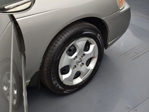 Used 2005 Nissan Sentra 1.8 S image 25