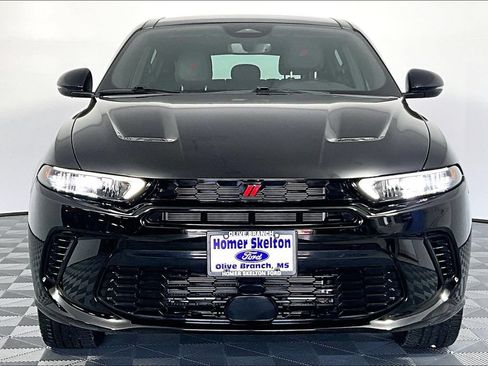 Used 2024 Dodge Hornet R/T Plus w/ Track Pack AWD/4WD image 3