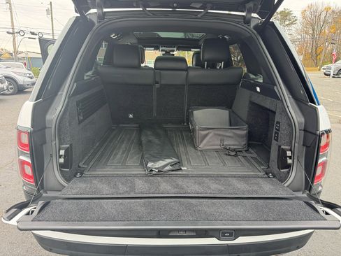 Used 2022 Land Rover Range Rover Westminster Edition image 29