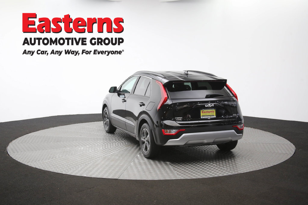 Used 2024 Kia Niro LX FWD image 65