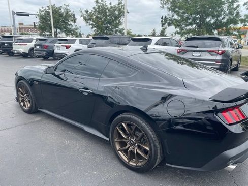 Used 2024 Ford Mustang GT Premium RWD image 4