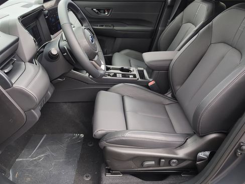 New 2026 Subaru Outback Touring image 11