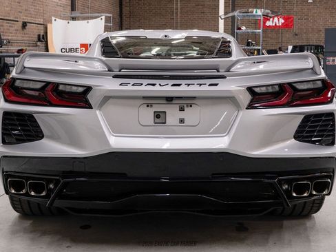 Used 2020 Chevrolet Corvette Stingray Premium Cpe w/ 3LT Preferred Equipment Group image 7