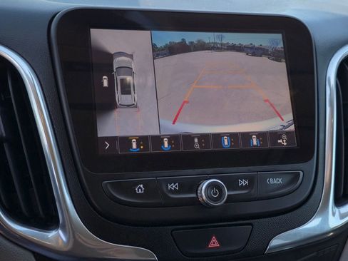 Used 2020 Chevrolet Equinox Premier image 22